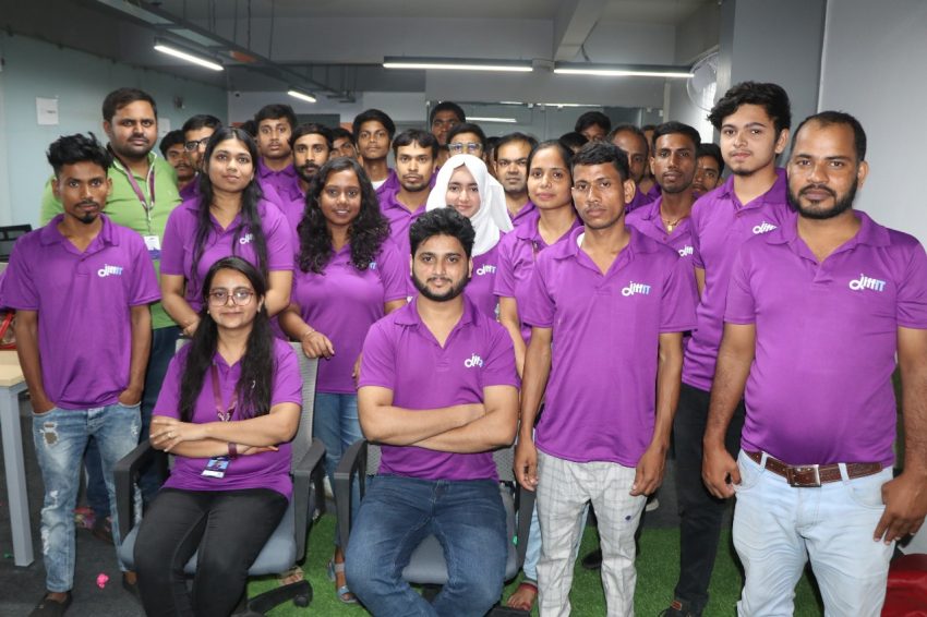 Patna based startup JiffIT is bringing Quality CAR & Home Cleaning at your Doorstep